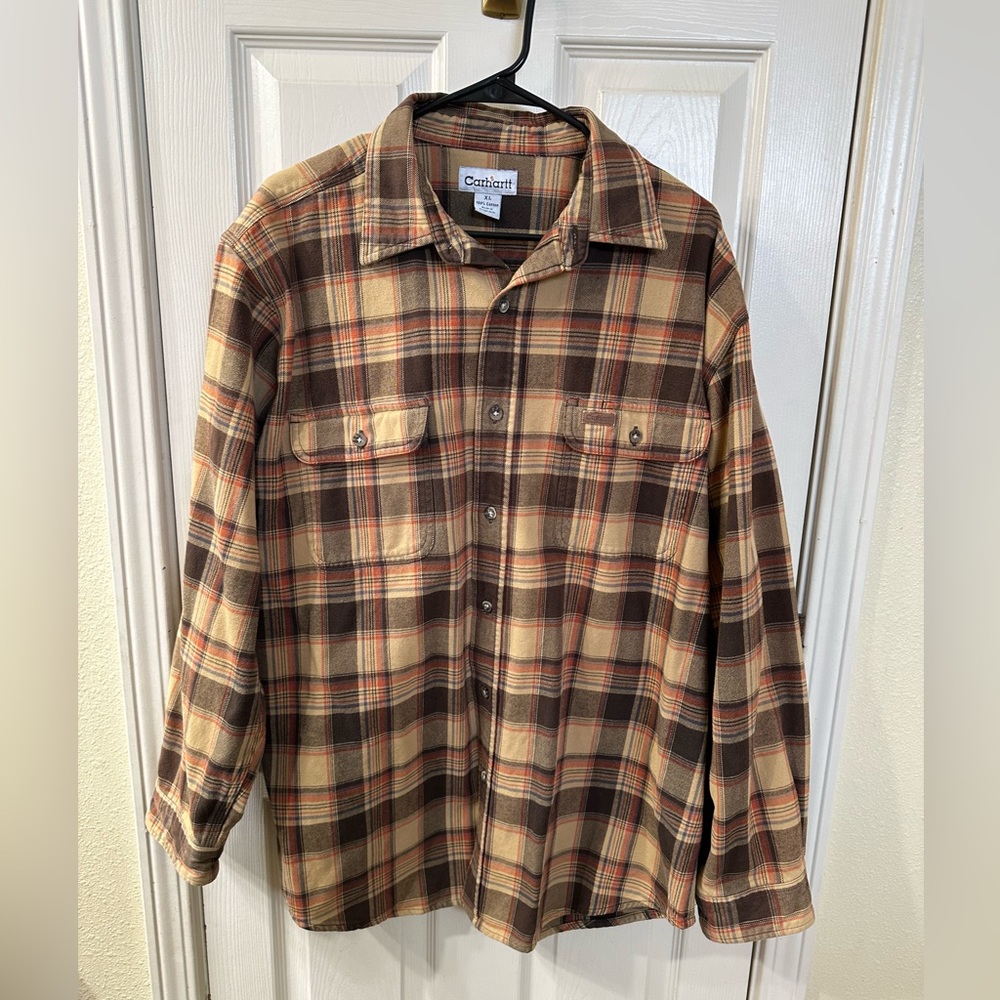 Carhartt XL cotton button up long sleeve shirt. Brown plaid.